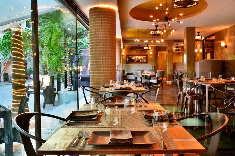 Villas Sacbe Condo Hotel And Beach Club Плая-дель-Кармен Экстерьер фото